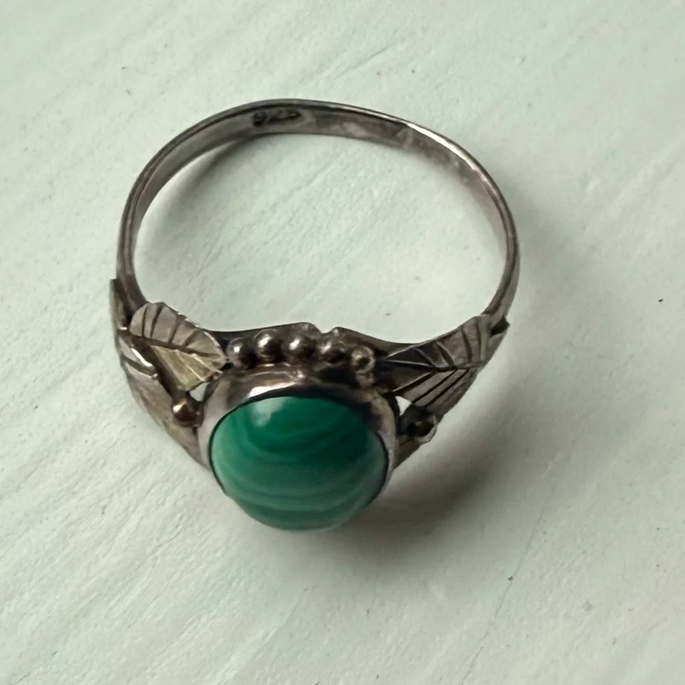 Sterling malachite ring - Picture 3 of 11